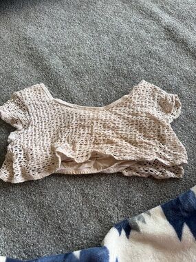 Crochet Short Sleeve Cream Crop Top